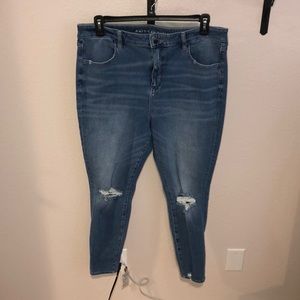 American Eagle Hi Rise Jeans